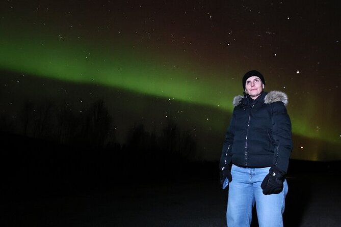 Northern Lights Aurora Tour with Photography - Waiting for the sky to turn green