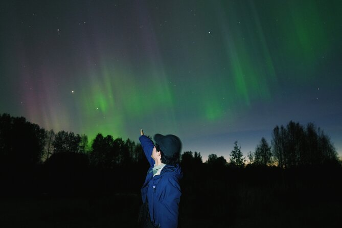 Northern lights hunting photo tour with bbq; small groups - How the aurora hunt works