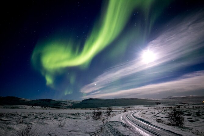 Northern Lights Photography from Akureyri - The value of three hours in winter darkness