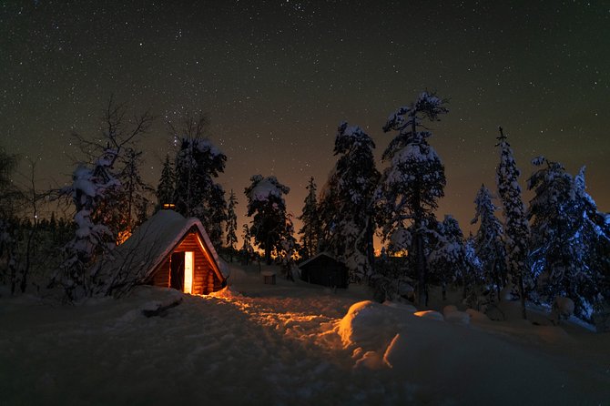 Northern Lights Photography Tour from Rovaniemi - Learning to photograph the Aurora