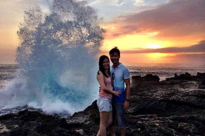 Nusa Lembongan Instagram Tour: The Most Famous Spots (Private & All-Inclusive) - A boat through the mangroves
