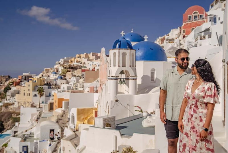 Oia: Couple Photoshoot Seprate Entrance to Blue Dome - The strongest part: photographers who direct instead of simply clicking