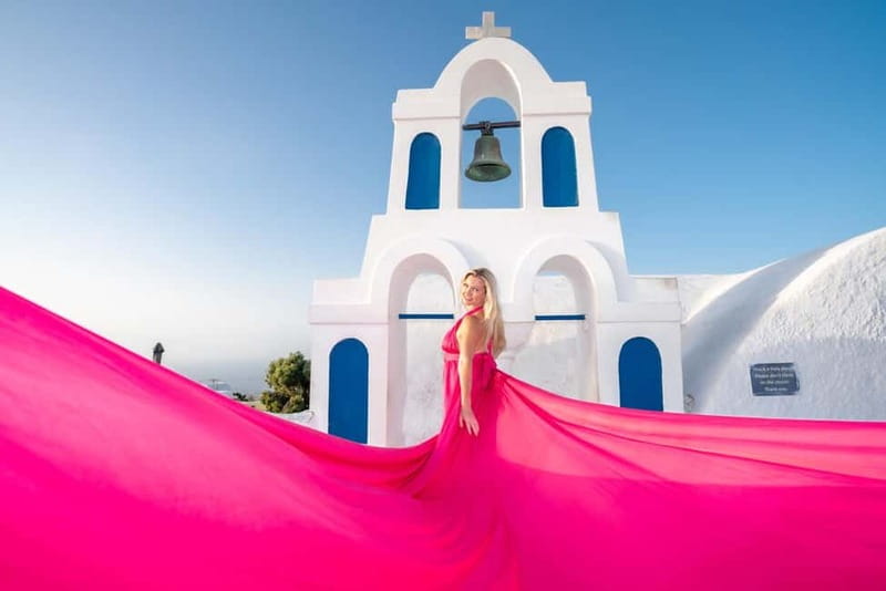 Oia: Santorini Photoshoot with Flying Dress Rental Option - Practical Timing and Booking Advice