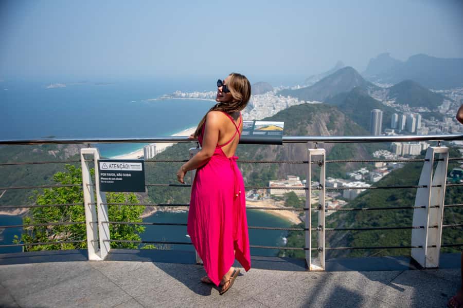 One Day in Rio with a Photographer - Sugarloaf Mountain by cable car
