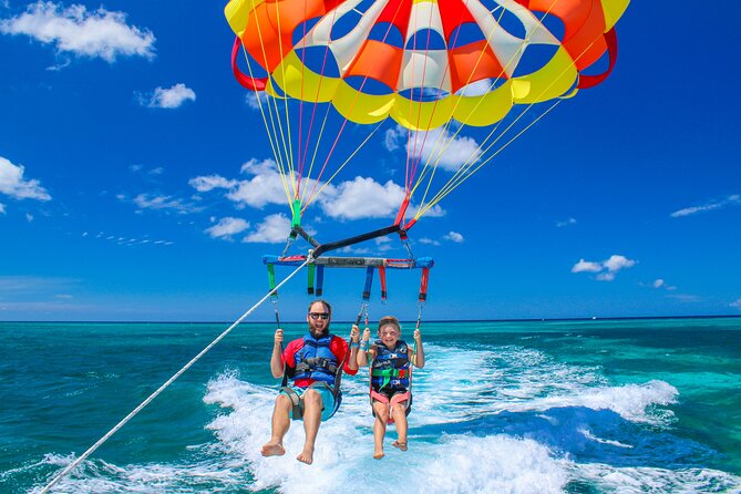 Parasailing and Photography Session Experience - What $115 buys you