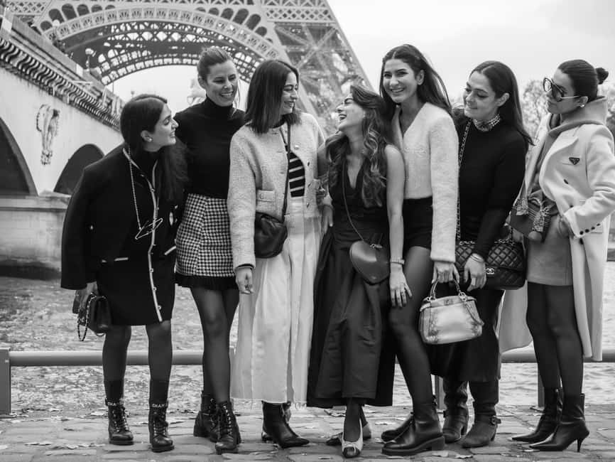 Paris: Eiffel Tower Private Photoshoot Experience - Three viewpoints, three chances to get a natural portrait