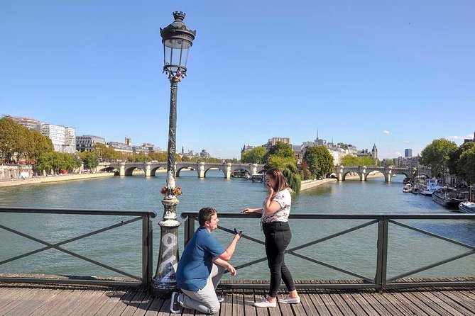 Paris Engagement Proposal Private Walking Tour with Professional Photographer - Making the proposal feel natural
