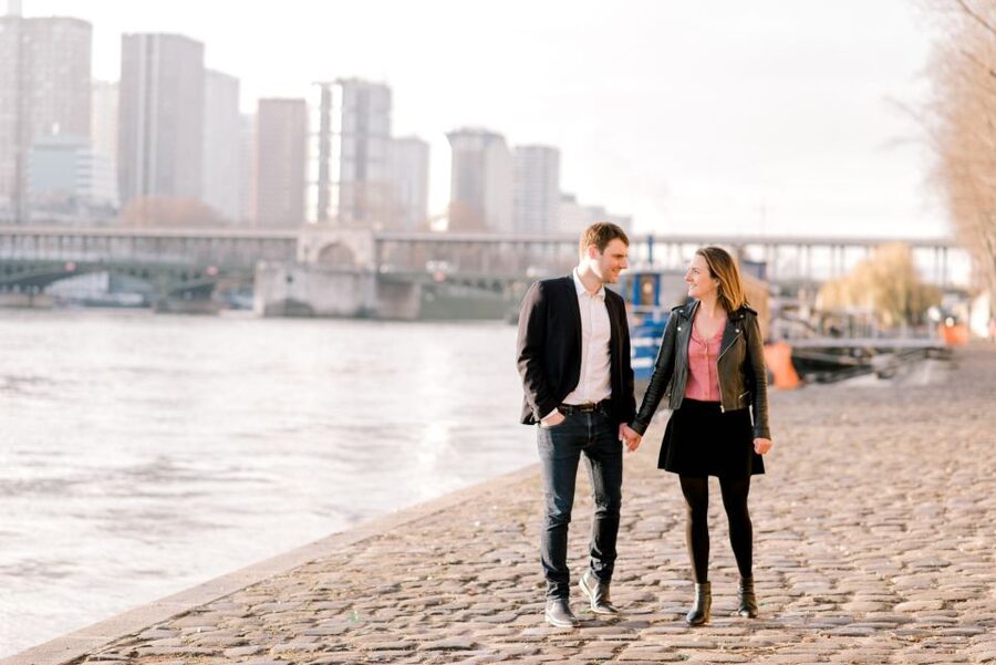 Paris: Photo Shoot with a Private Travel Photographer - What to wear and bring