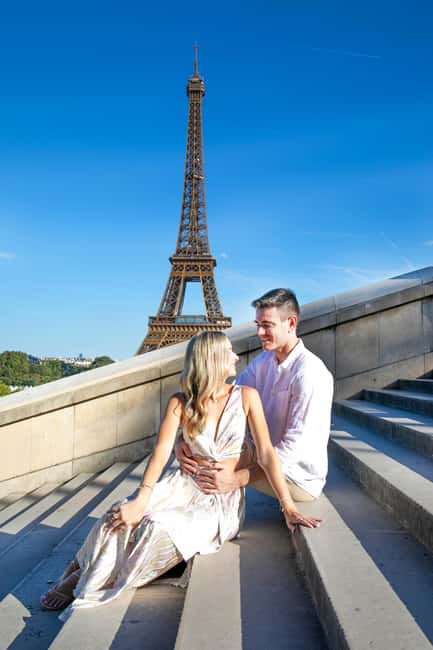 Paris: Photoshoot Around Eiffel Tower with 55 Edited Photos - Why a Trocadéro photoshoot works so well