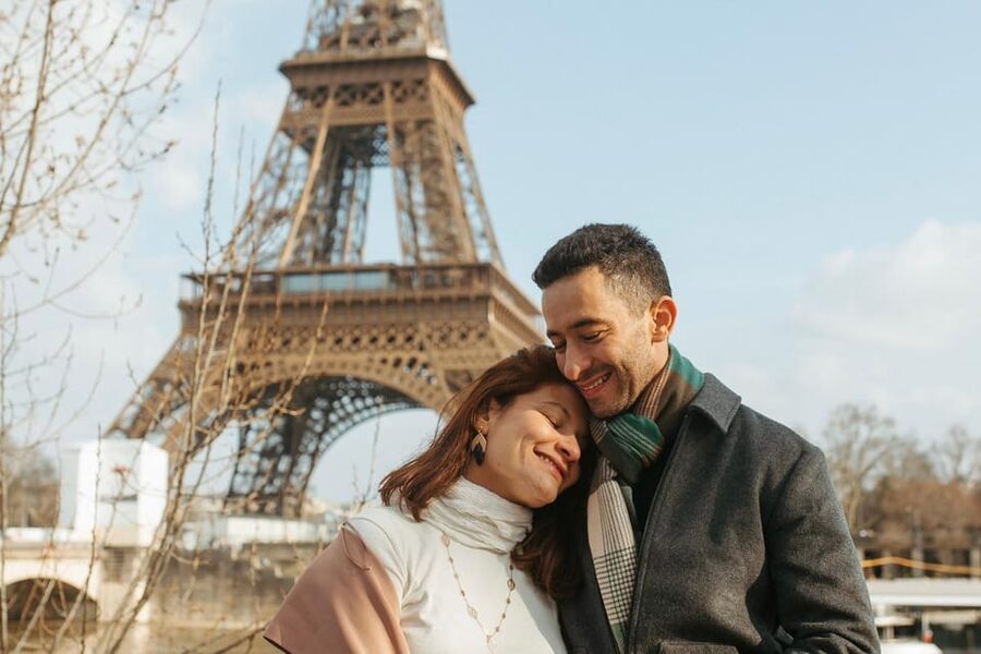Paris: Photoshoot at the Eiffel Tower / Arc de Triomphe - Key points at a glance