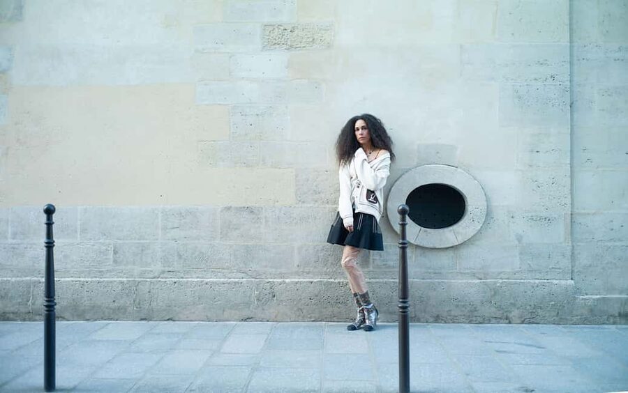 Paris: Private Marais District Photoshoot Plus 1 Polaroid - Carnavalet and the old Marais streets