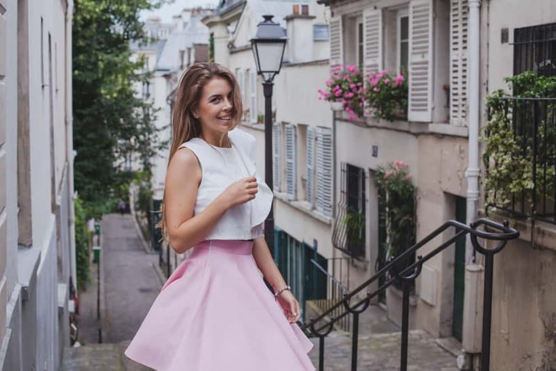 Paris: Private Montmartre Photoshoot with Parisian Charm - Starting at the Buste de Dalida
