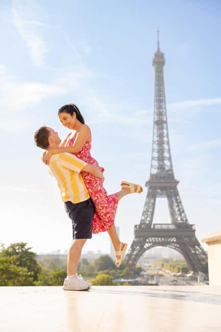 Paris: Private Photoshoot at the Eiffel Tower - Timing, weather, and practical limits