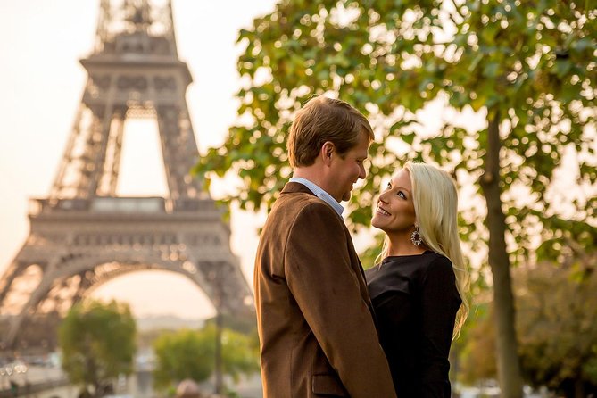 Paris Private Photoshoot Experience - How the posing works for couples and special occasions