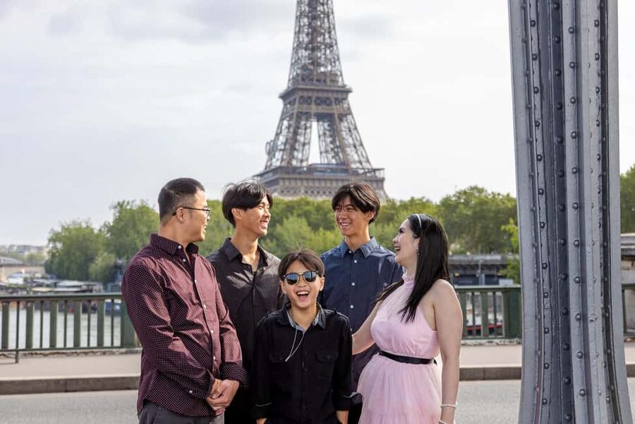 Paris: Professional Photoshoot - What happens after the camera stops