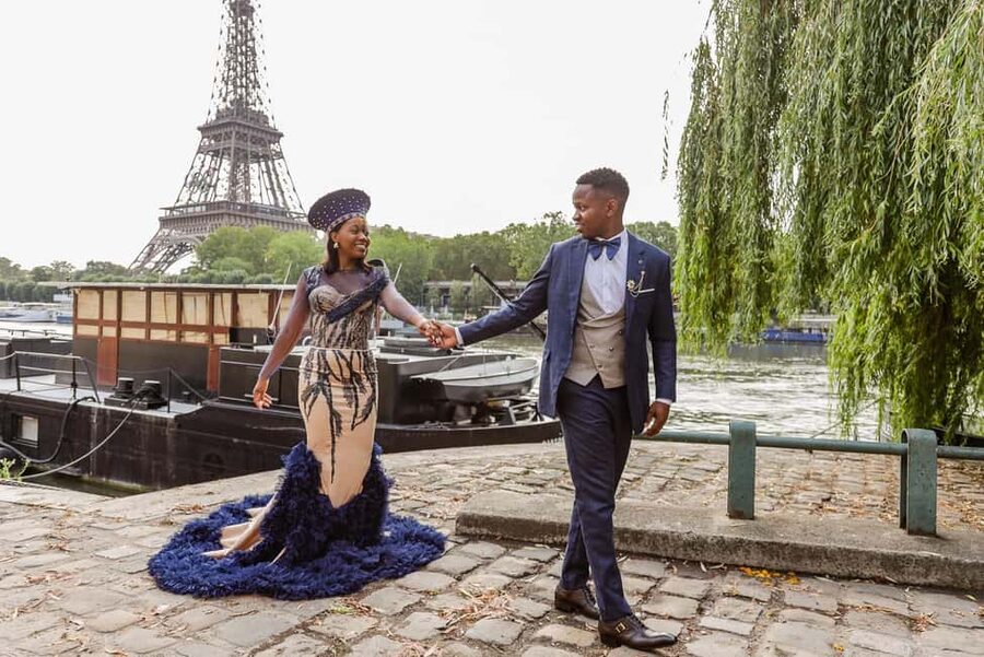 Paris: Professional Photoshoot - Three more stops on the walk to Trocadéro