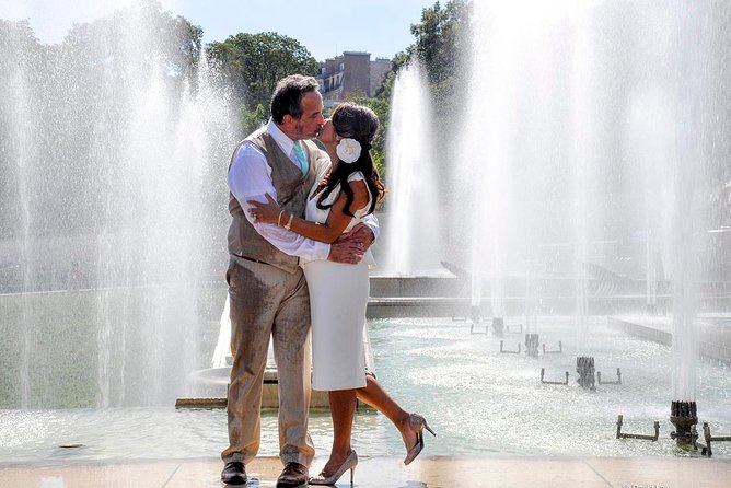 Paris Renew Your Wedding Vows Experience with Professional Photographer - What you receive after the session