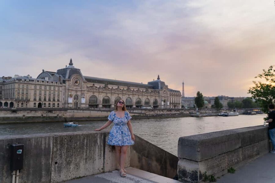 Paris:sunset photoshoot in ❤️️ of Paris- Louvre Orsay Eiffel - Timing, languages, and access