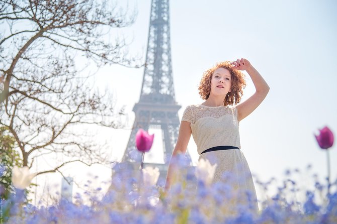 Parisian Life Style Private Photo Shoot at Eiffel Tower - From the square to gardens and fountains