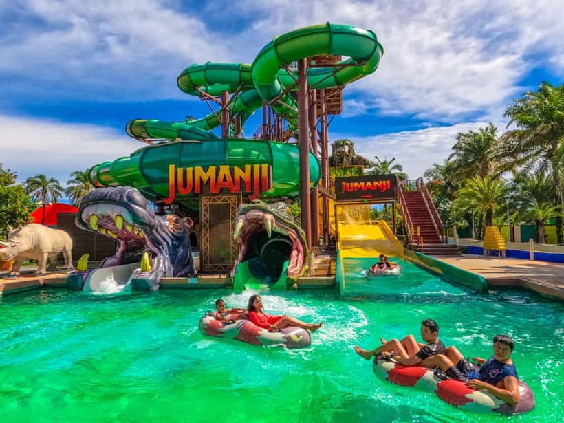 Pattaya: Columbia Pictures Aquaverse Entry Ticket - Mega Wave Pool, Screens, and Sound