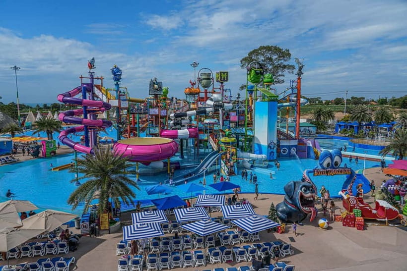 Pattaya: Columbia Pictures Aquaverse Entry Ticket - Food, Shopping, and the Real Cost of the Day
