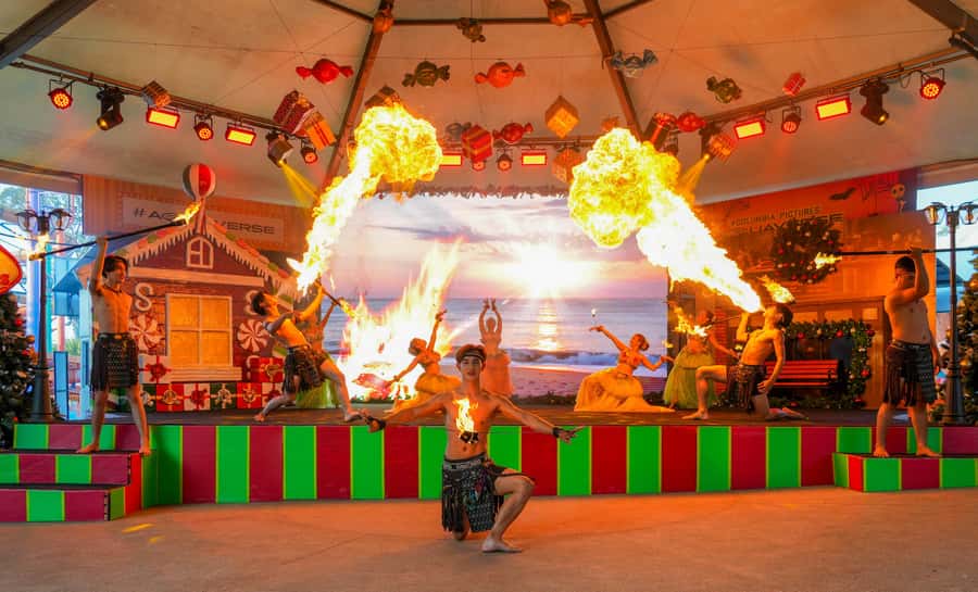 Pattaya: Columbia Pictures Aquaverse Ticket + Activities - Surf’s Up and the Flow Rider option