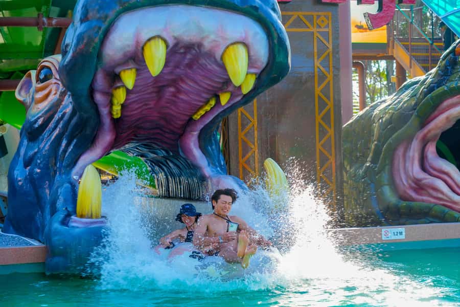 Pattaya: Columbia Pictures Aquaverse Ticket + Activities - Bad Boys go-karts and drift bikes
