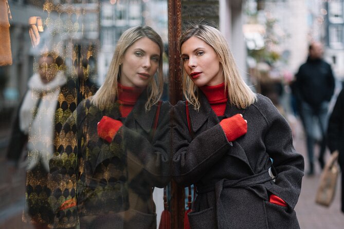 Personalized Amsterdam Photoshoot with Professional Photographer - Why a private Amsterdam photo walk works so well