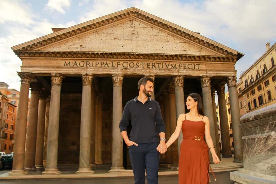 Personalized Photo Shoot at Rome's Main Icons - Starting at Caffè Roma