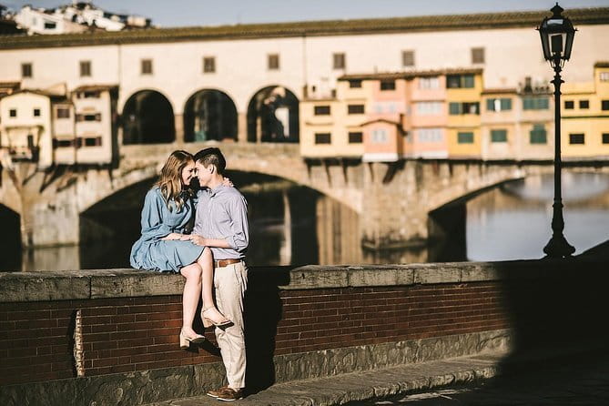 Photo Shoot in Florence with a Professional Photographer - Ponte Vecchio and the Santa Trinità viewpoint