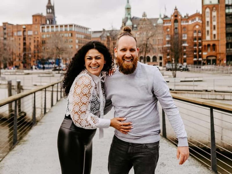 Photo shoot tour in Hamburg with professional photographer Stefanie - Weather, clothing, and walking