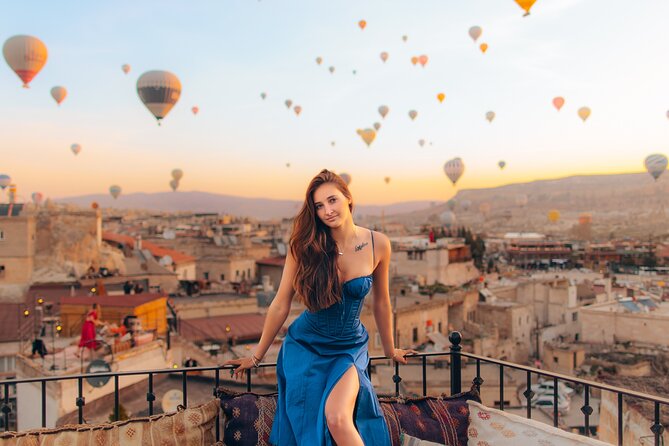 Photo Shooting with Breathtaking Views and Carpeted Corners - Why this Goreme photo session works