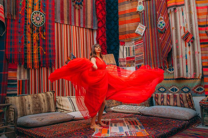 Photo Shooting with Breathtaking Views and Carpeted Corners - Who should book this experience