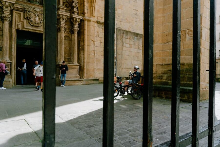 Photo Tour + adventure in San Sebastian & Basque Country - Should you book the San Sebastián photo tour?