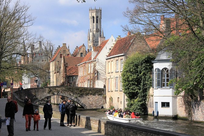 Photo Tour "Jan van Eyck" - Starting near the Markt and the Burghers’ Lodge