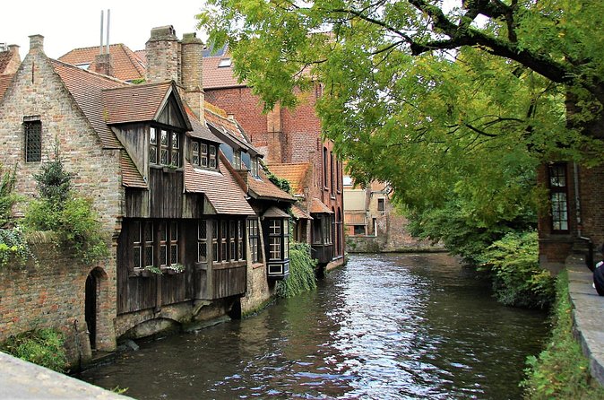Photo Tour "Philip the Good" + Boat trip - A guide who adjusts the walk to the person