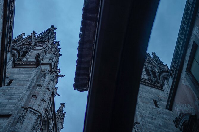Photo Walking Tour Barcelona Cathedral Gothic Quarter El Born - Is $59.90 a fair price?