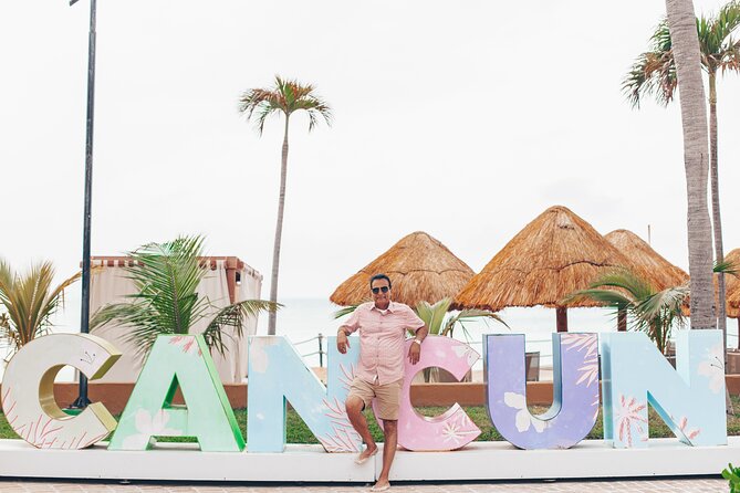 Photographer, Professional Photo Shoot - Cancun - A private photo session built around your Cancun plans