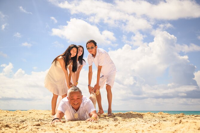 Photographer, Professional Photo Shoot - Cancun - Selecting a Cancun location that fits your photos