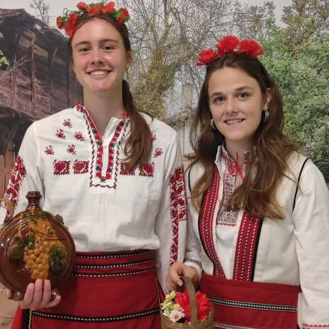 Photos with traditional costumes in Sofia - Who will enjoy this most