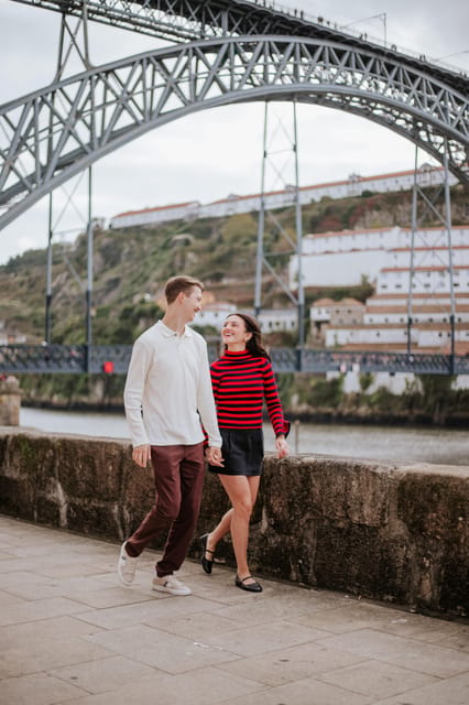 Photoshoot in Porto - Down to the Douro River and Dom Luís I Bridge