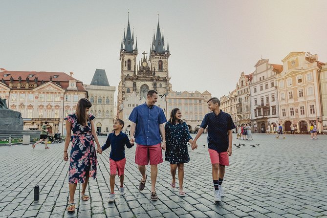 photoshoot in prague - Prague Castle: a grand final backdrop