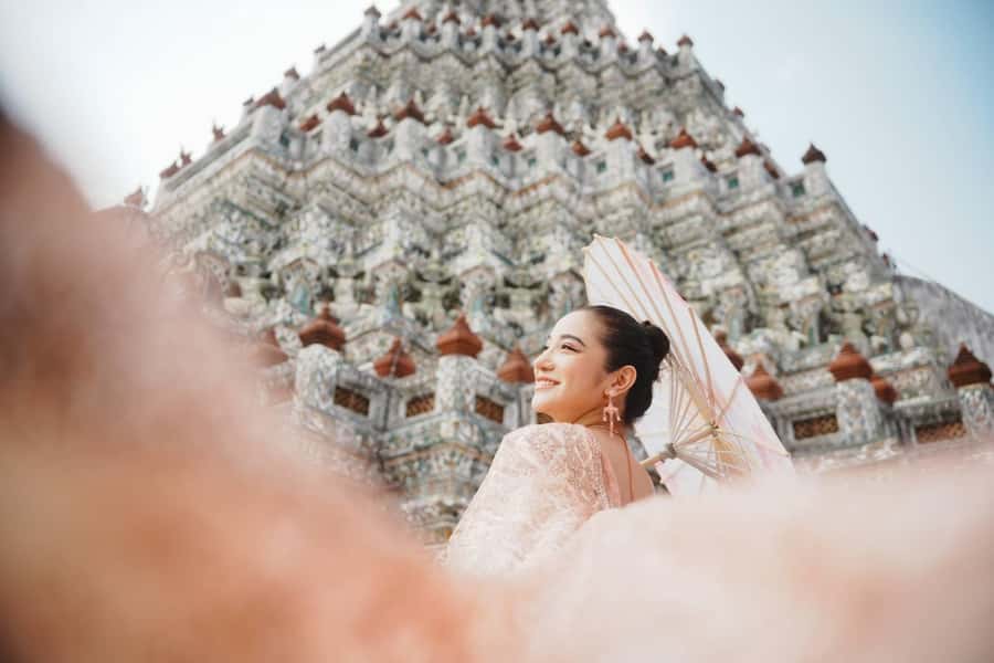 Photoshoot in Thai Costume - Who Should Book This Activity?