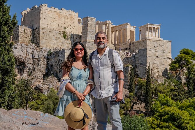 Photoshoot Love Story in Athens - Why Golden Light Matters in Athens