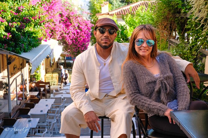 Photoshoot Love Story in Athens - A Friendly Pace for Couples and Small Groups