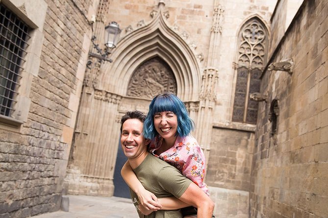 Photoshoot tour in Barcelona Secret Corners - El Born and La Ribera, 30 minutes among old lanes