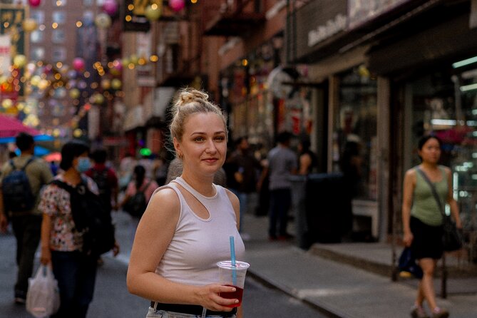 Photoshoot Tour in New York City - Chinatown and Little Italy in 20-minute stops