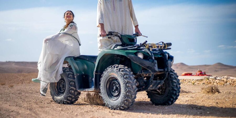 Photoshoot with Moroccan Traditional outfit in Agafay Desert - Two outfits, more than one look
