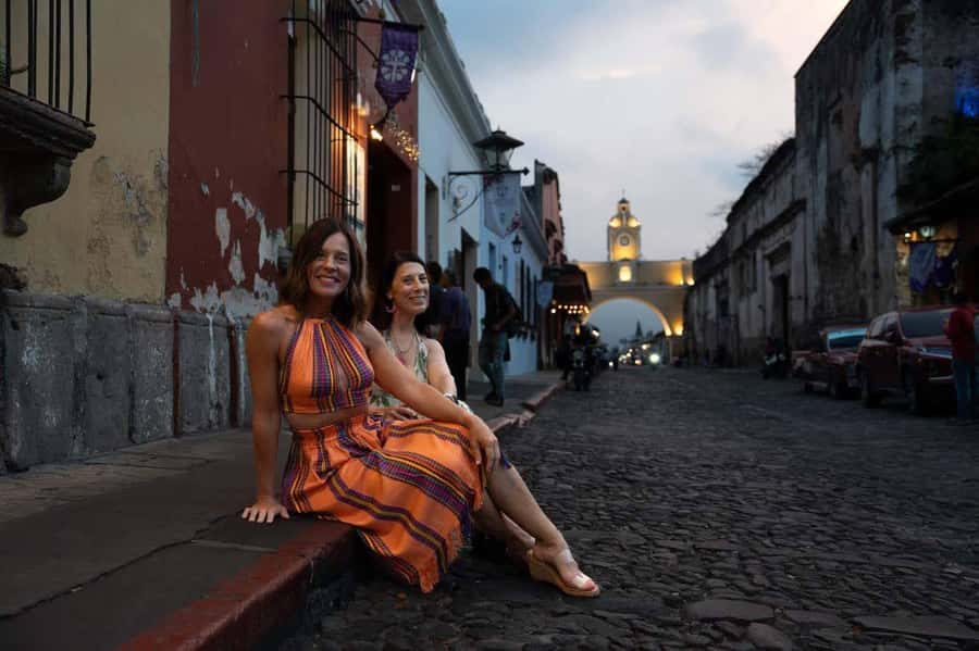 Photoshooting Antigua Guatemala - Why a photo session works so well in Antigua