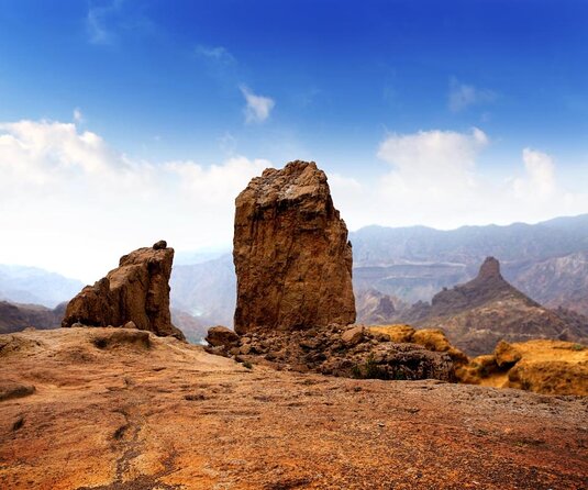 Photoshooting at Roque Nublo, Tejeda - Why a Roque Nublo sunset shoot works so well